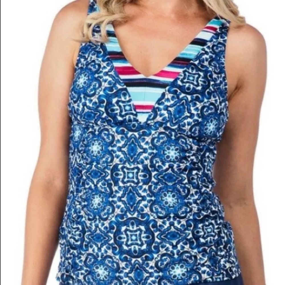 24th & Ocean Viva La Frida Banded Tankini Top
